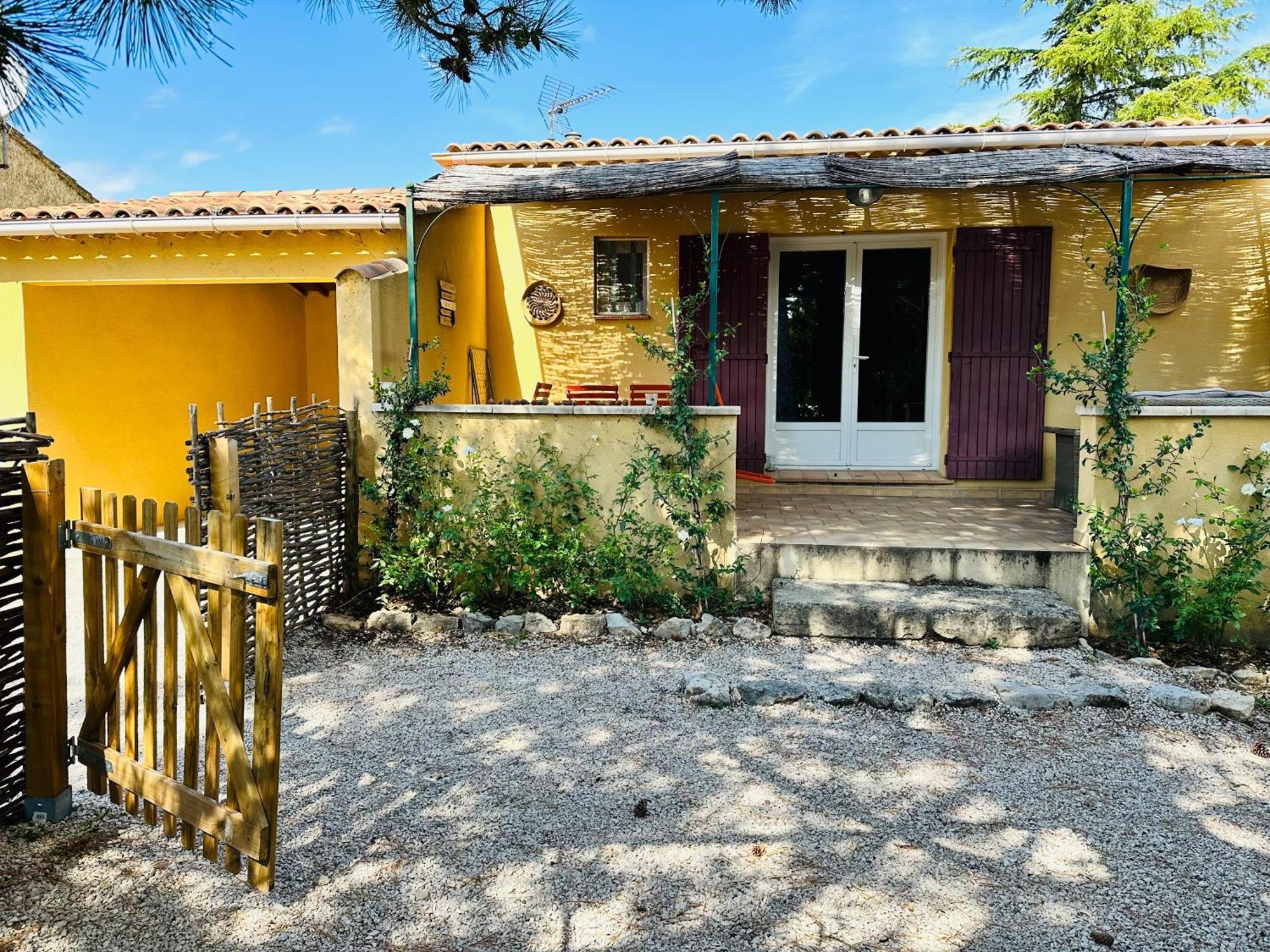 La Pitchoune : Gite Aux Pieds Des Alpilles Mouries Luaran gambar